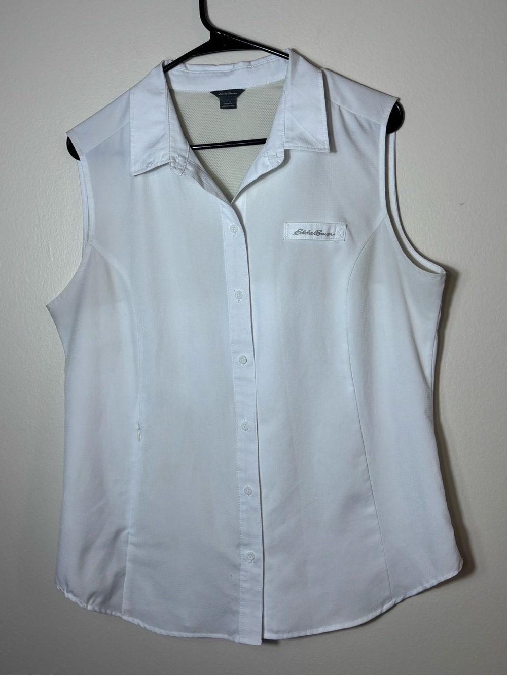Eddie Bauer White Sleeveless Button-Down Shirt